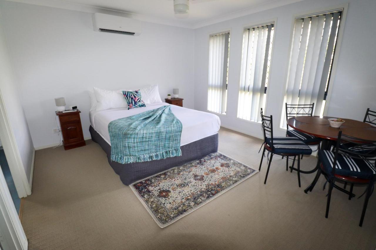 Blk Stays Guest House Deluxe Units Morayfield Exterior foto